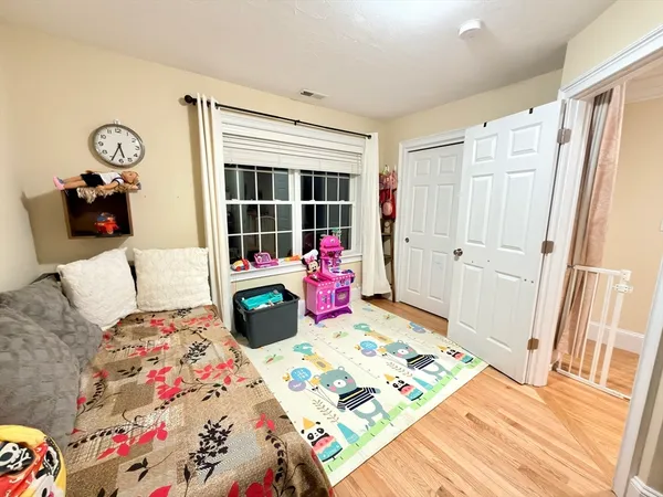 $3,200 | 143 Broad Street, Unit 33, Hudson, MA 01749