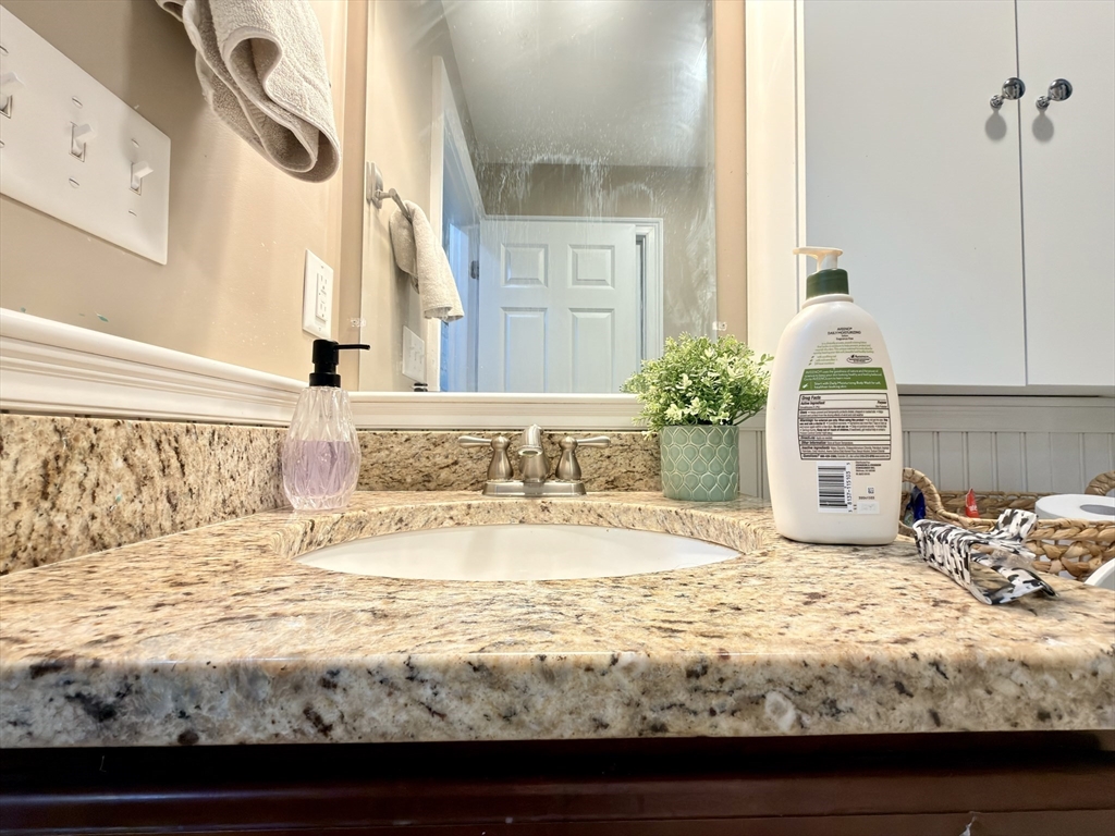 143 Broad Street, Unit 33 Hudson, MA 01749 - Photo 9 of 39