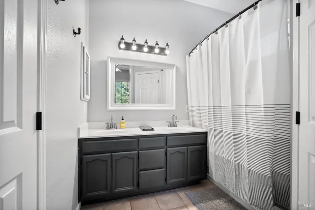 $520,000 | 590 Stern Drive, Dixon, CA 95620