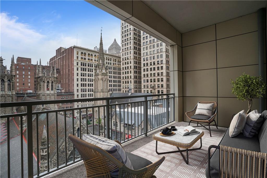 301 Fifth Avenue, Unit 511 Pittsburgh, PA 15222 - Photo 2 of 33