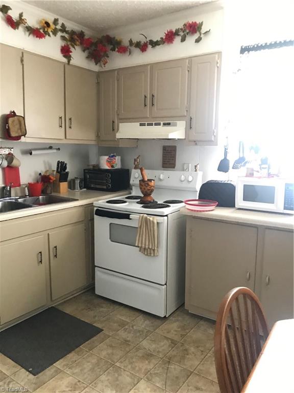116 Dorothy Street High Point, NC 27262 - Photo 14 of 29 Gallery Image 14