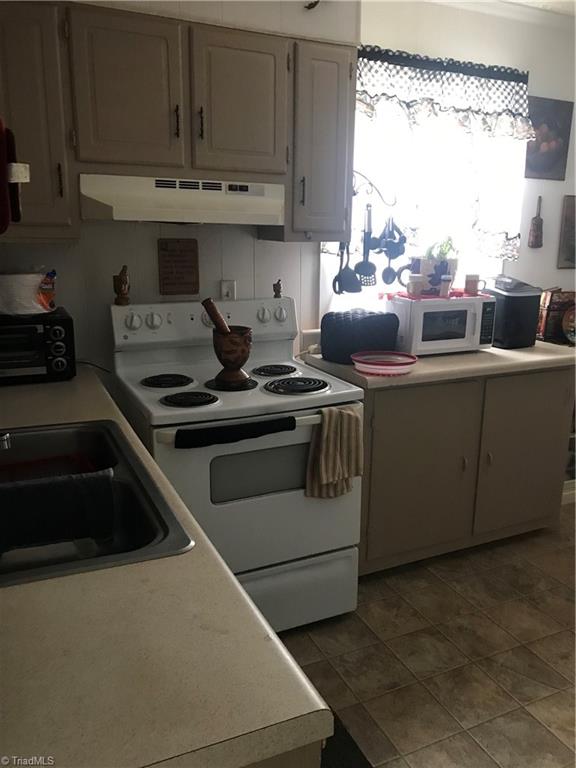 116 Dorothy Street High Point, NC 27262 - Photo 15 of 29 Gallery Image 15
