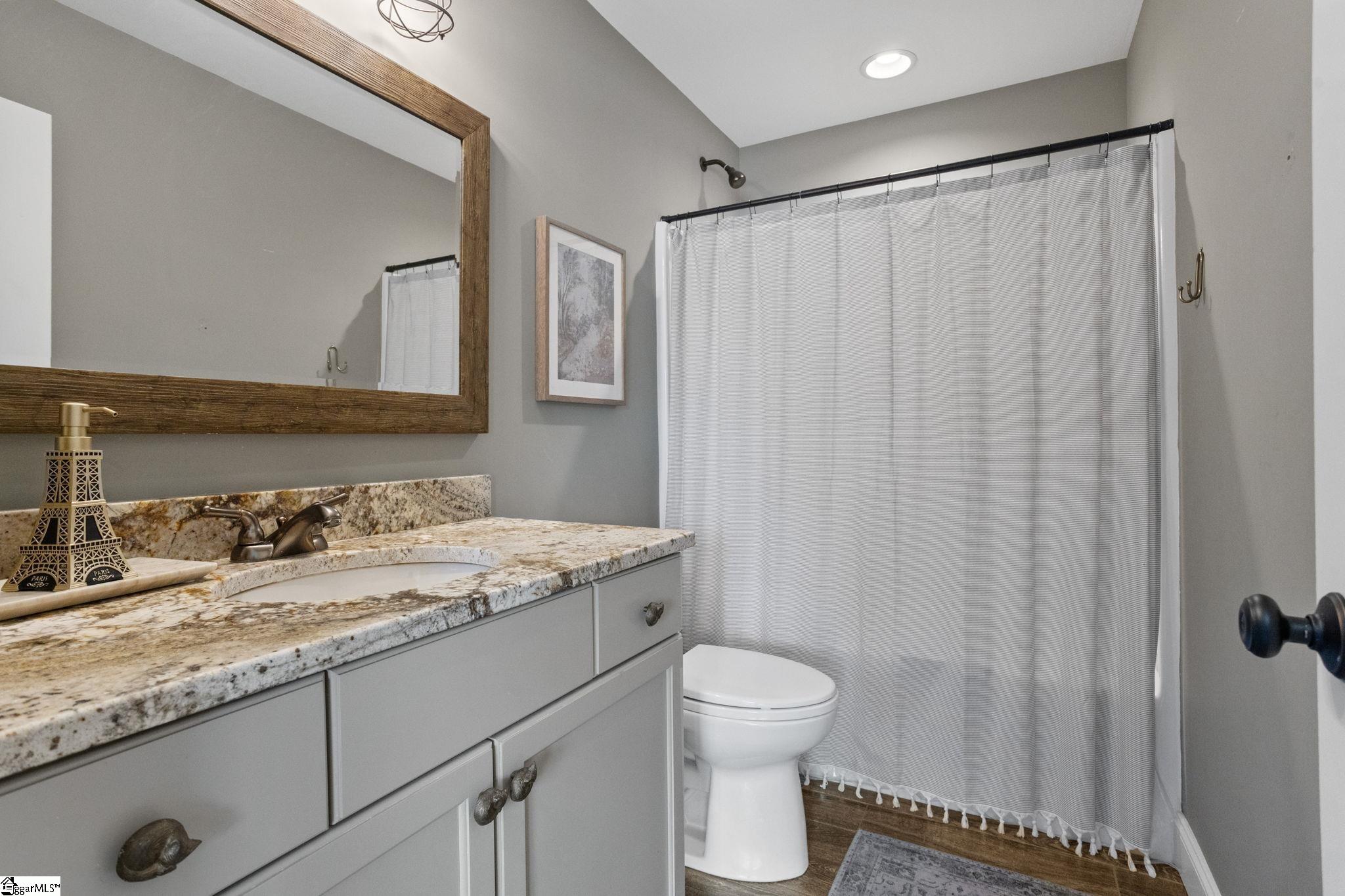 602 Jenkins Bridge Road Simpsonville, SC 29680 - Photo 21 of 33
