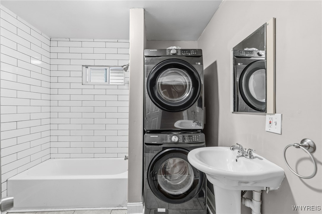 2342 Seneca Street, Unit LEFT Buffalo, NY 14210 - Photo 12 of 19