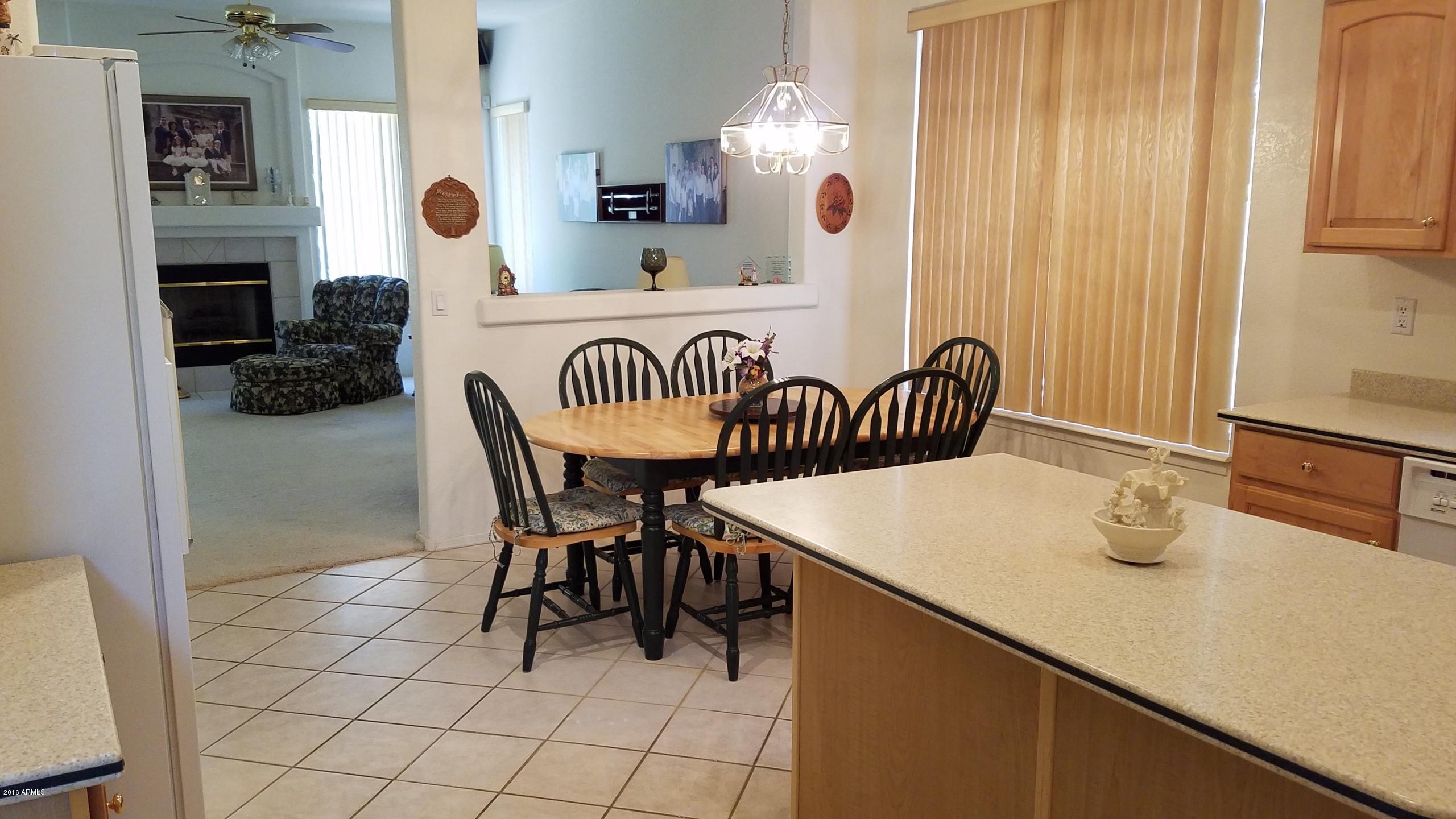 2258 East Victor Road Gilbert, AZ 85296 - Photo 4 of 14 2016-05-16 13.00.17