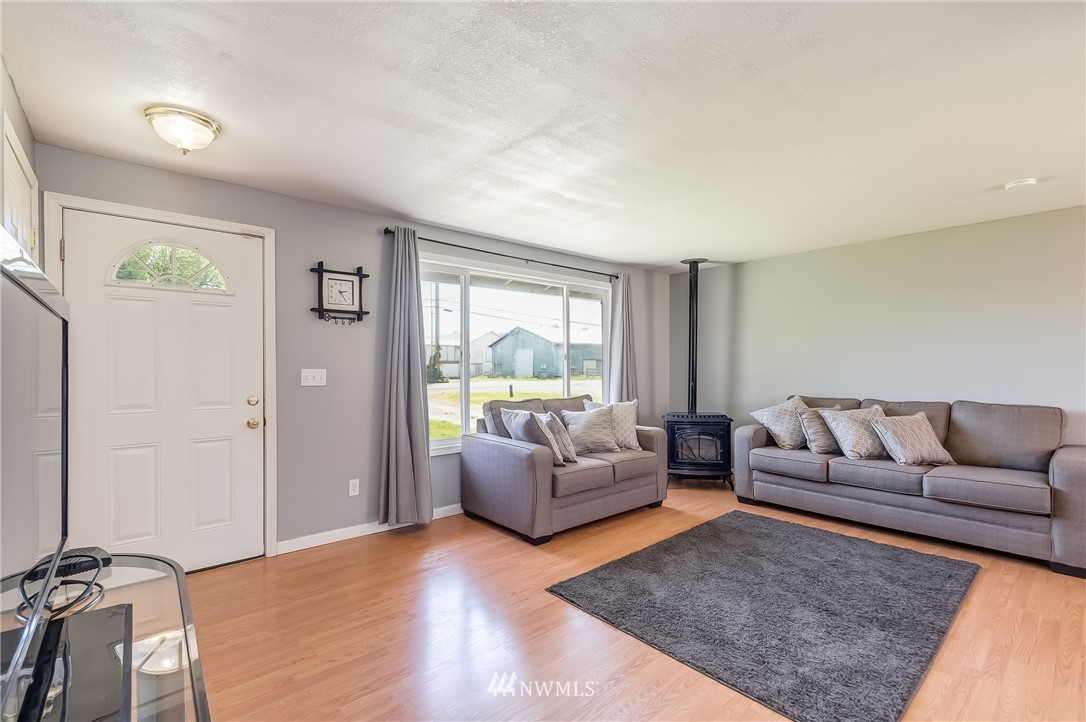 1792 Harksell Road Ferndale, WA 98248 - Photo 2 of 20