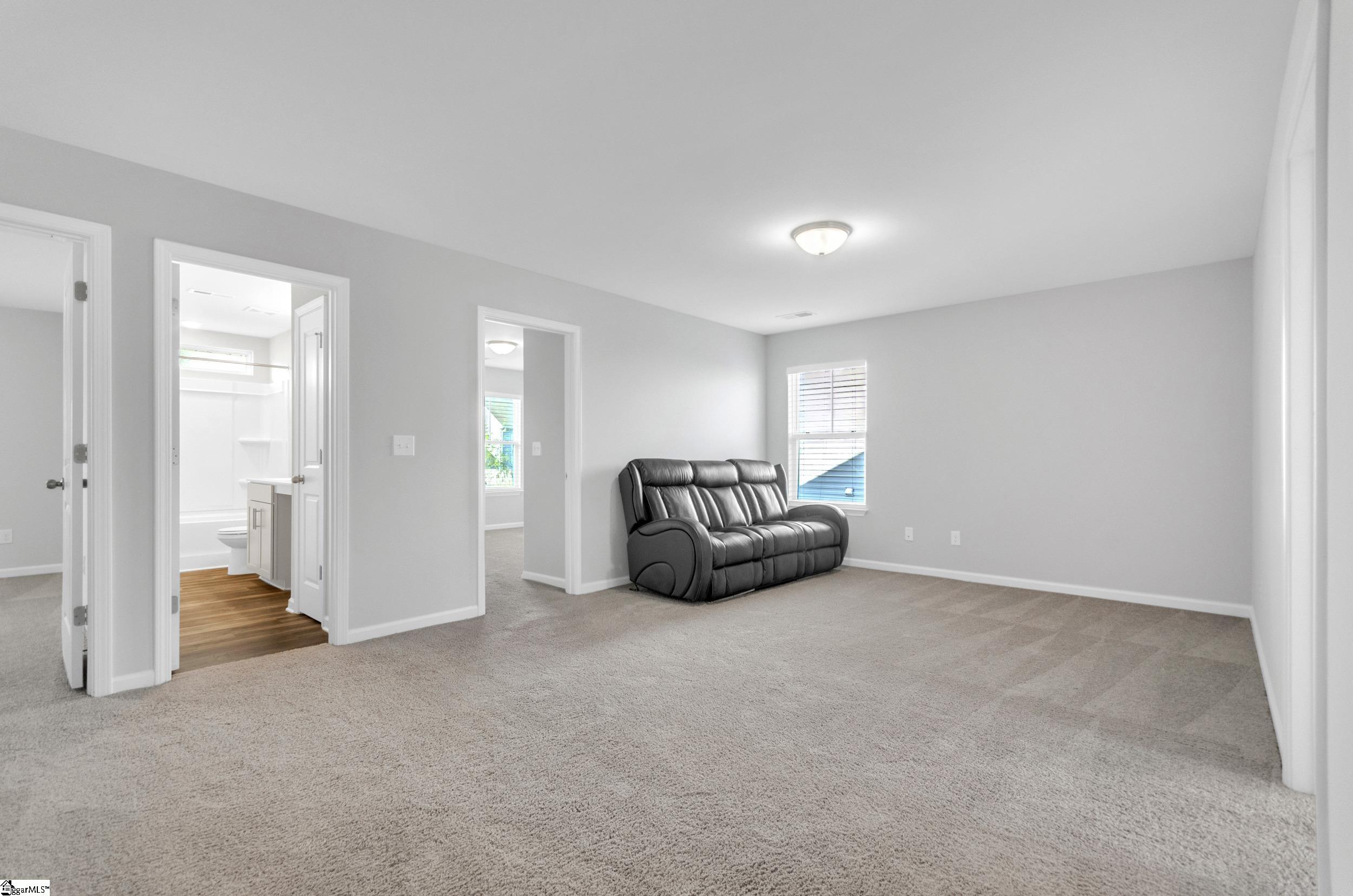 426 Wolfbend Road Woodruff, SC 29388 - Photo 21 of 33