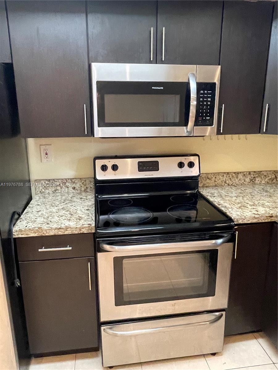 1024 West 79th Street, Unit 1024 Hialeah, FL 33014 - Photo 12 of 27