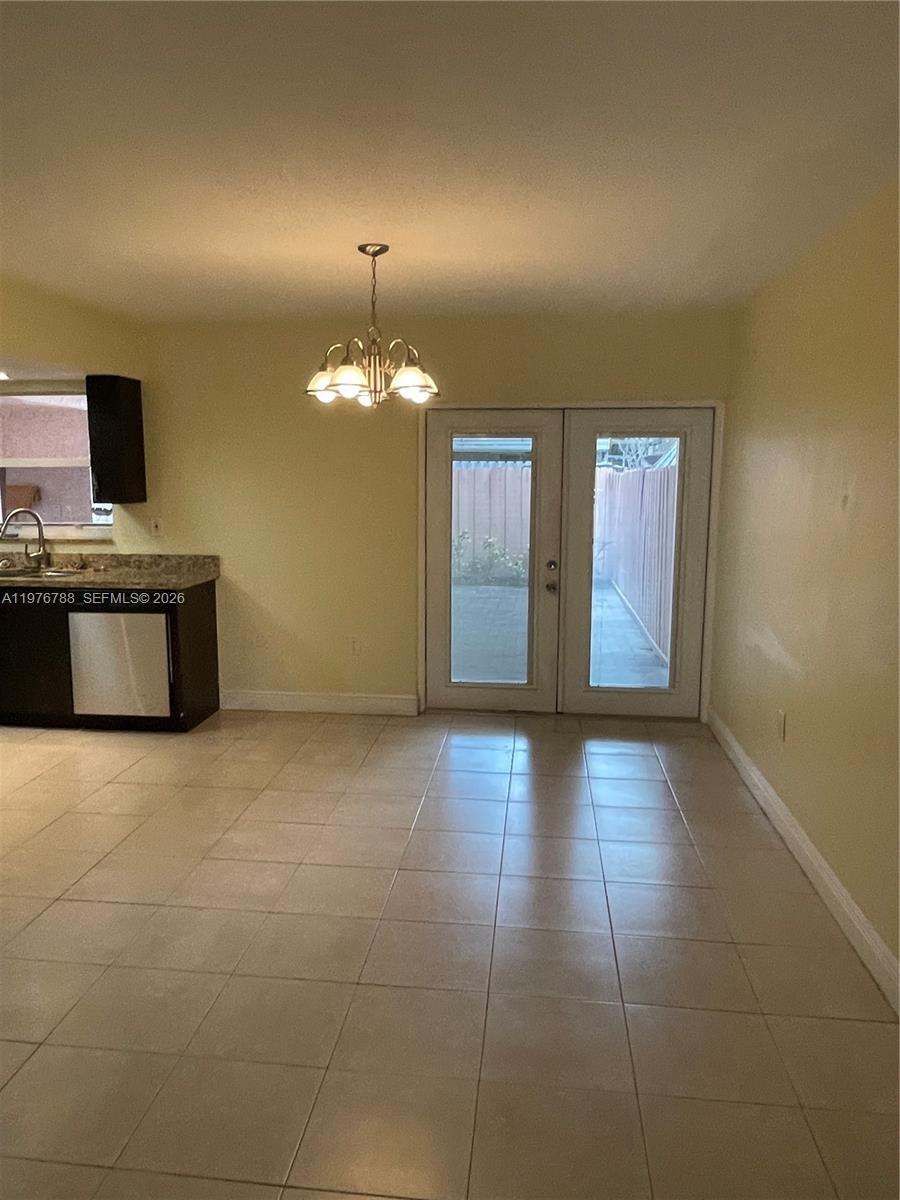 1024 West 79th Street, Unit 1024 Hialeah, FL 33014 - Photo 14 of 27