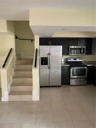 $2,950 | 1024 West 79th Street, Unit 1024, Hialeah, FL 33014