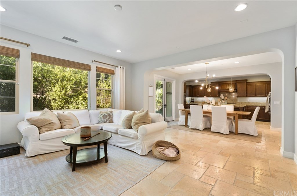 33 Paseo Lerida San Clemente, CA 92673 - Photo 9 of 41