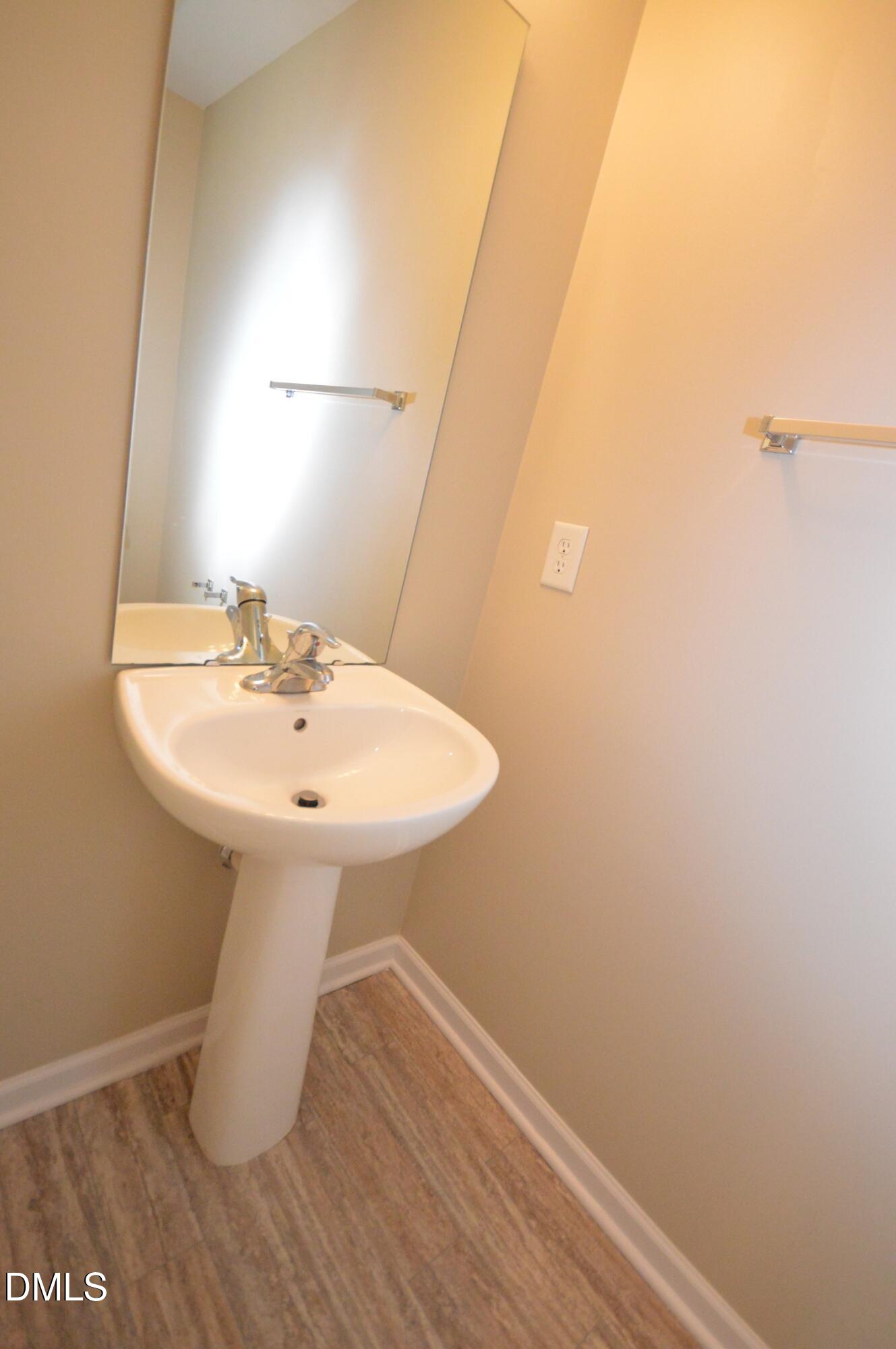 8026 River Watch Lane Raleigh, NC 27616 - Photo 13 of 27 DSC_0021