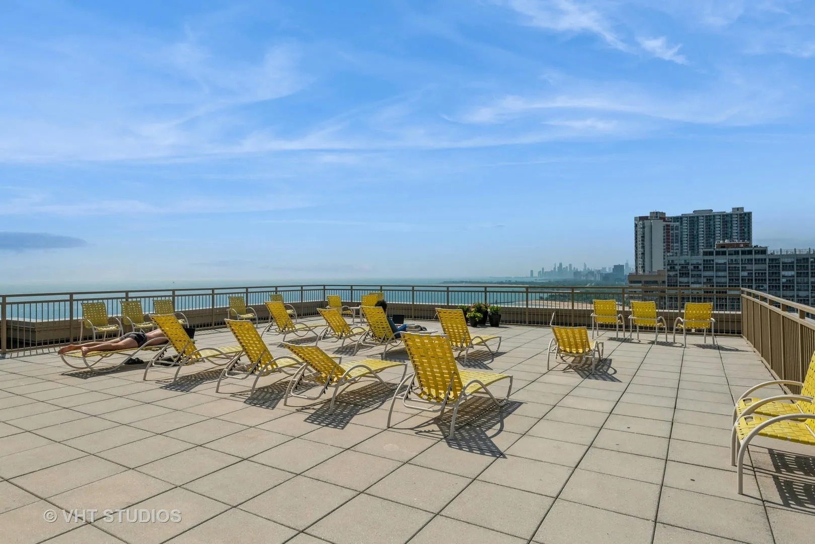 6301 North Sheridan Road, Unit 10R Chicago, IL 60660 - Photo 16 of 20