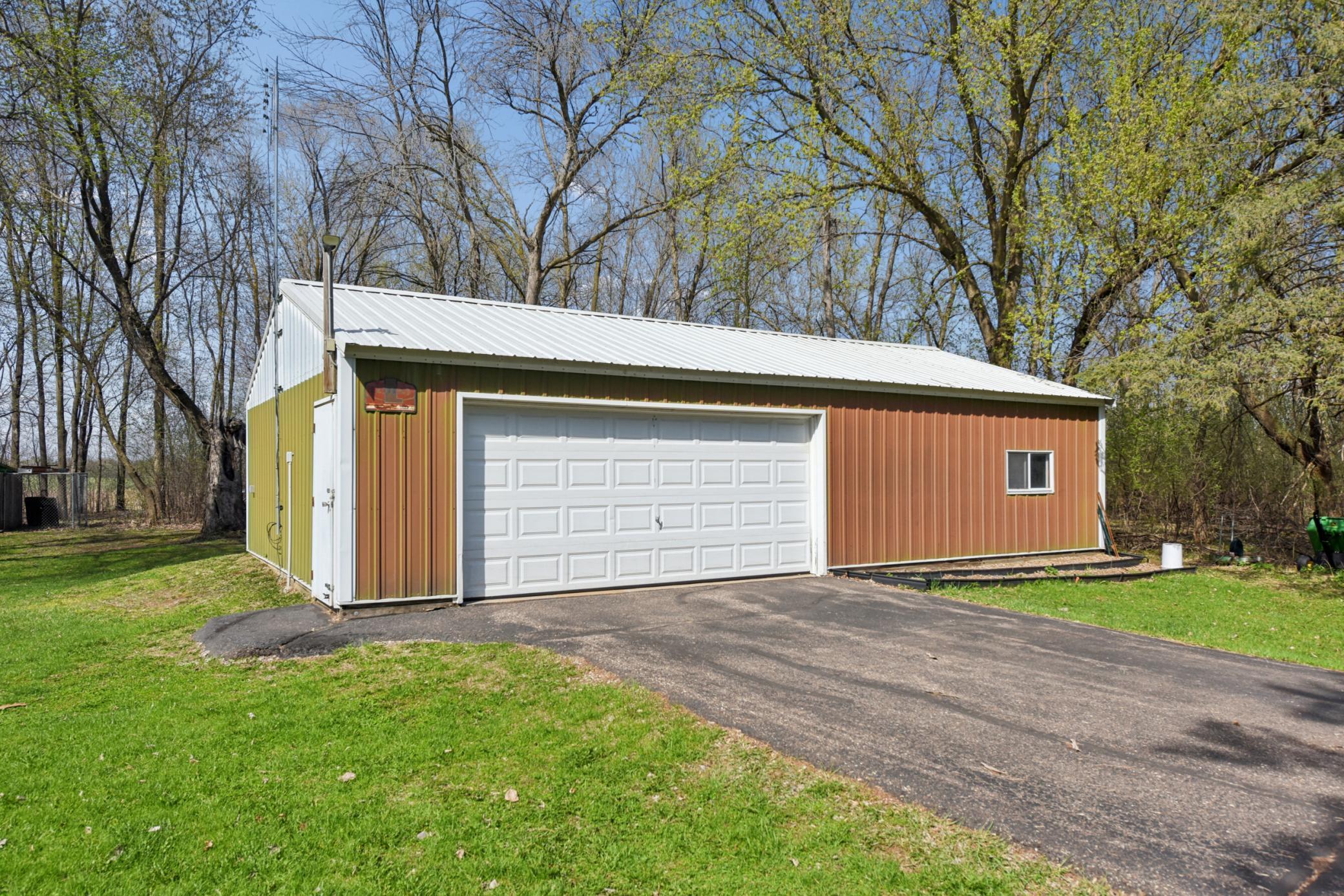 944 70th Avenue Roberts, WI 54023 - Photo 3 of 34