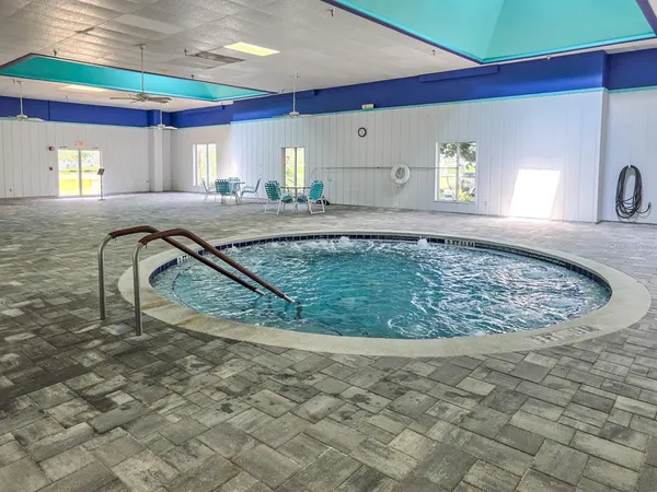 $2,050 | 1415 Langley Drive, Sun City Center, FL 33573