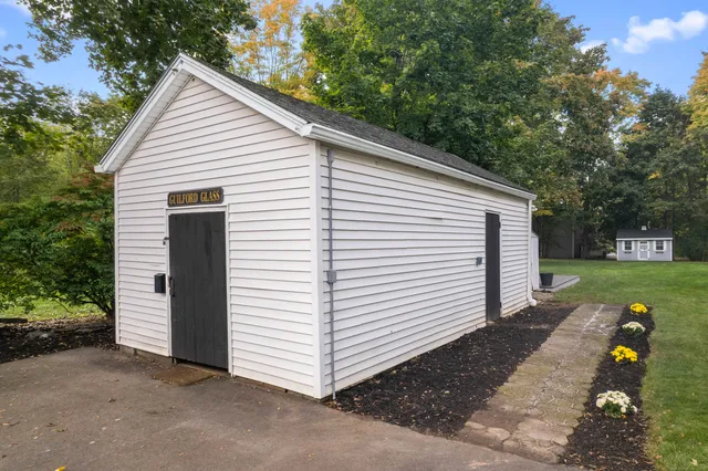 $995,000 | 82 State Street, Guilford, CT 06437