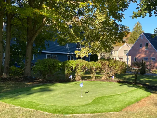 $995,000 | 82 State Street, Guilford, CT 06437