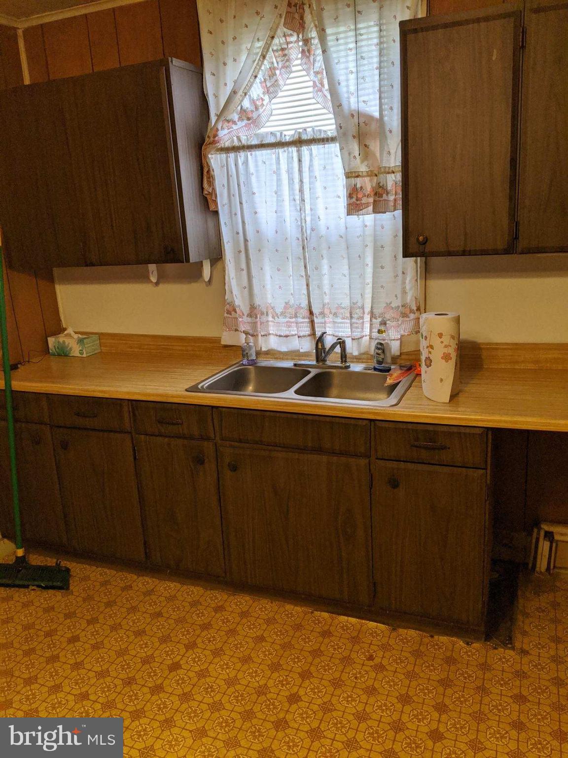 1684 Carrolls Tract Road Orrtanna, PA 17353 - Photo 13 of 15 Gallery Image 13