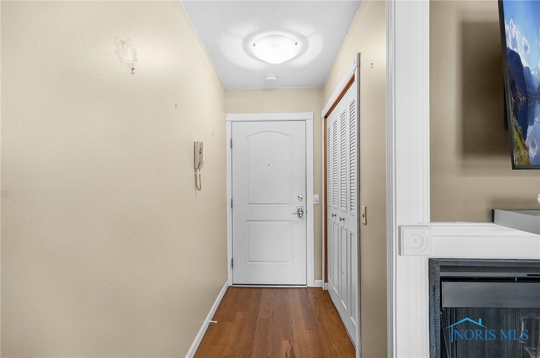 6640 Salisbury Road, Unit 212 Maumee, OH 43537 - Photo 3 of 50 Gallery Image 3
