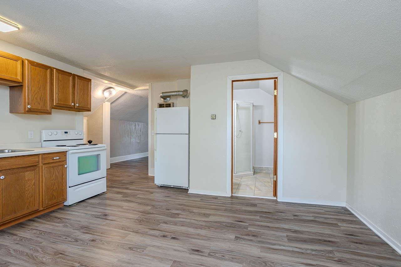 907 Single Wausau, WI 54403 - Photo 16 of 28 Gallery Image 16