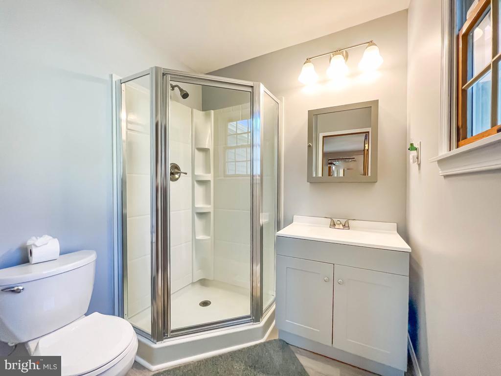 1896 Sheri Road Bensalem, PA 19020 - Photo 22 of 34 Gallery Image 22