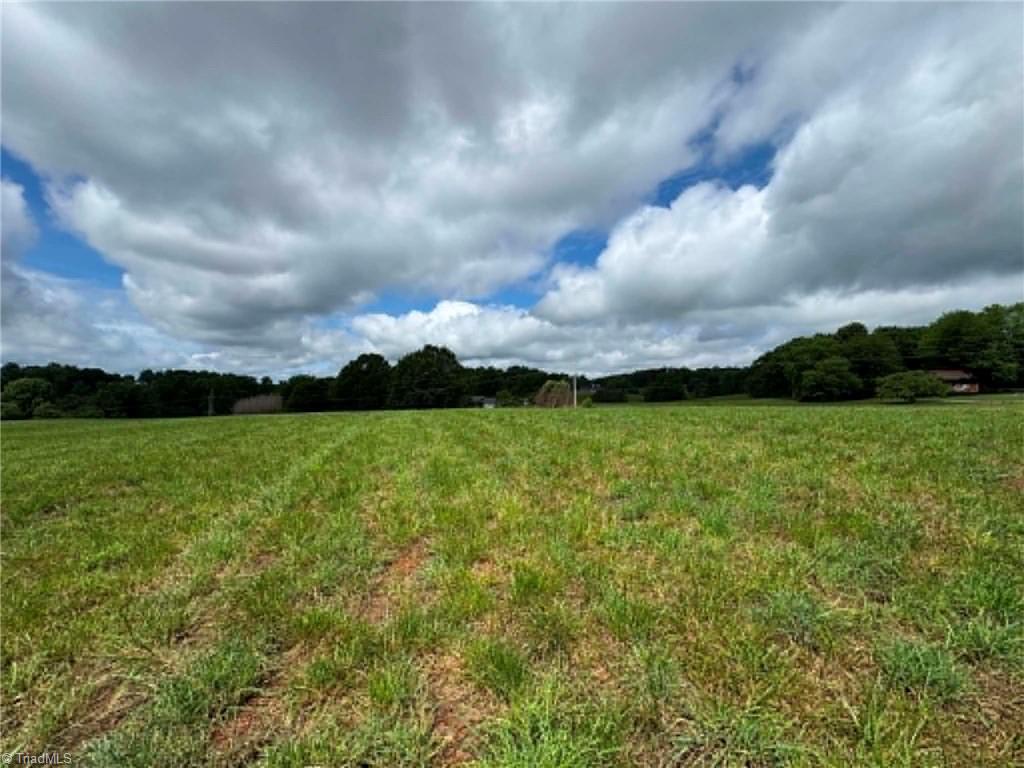 2 Poplar Springs Road Elkin, NC 28621 - Photo 5 of 15