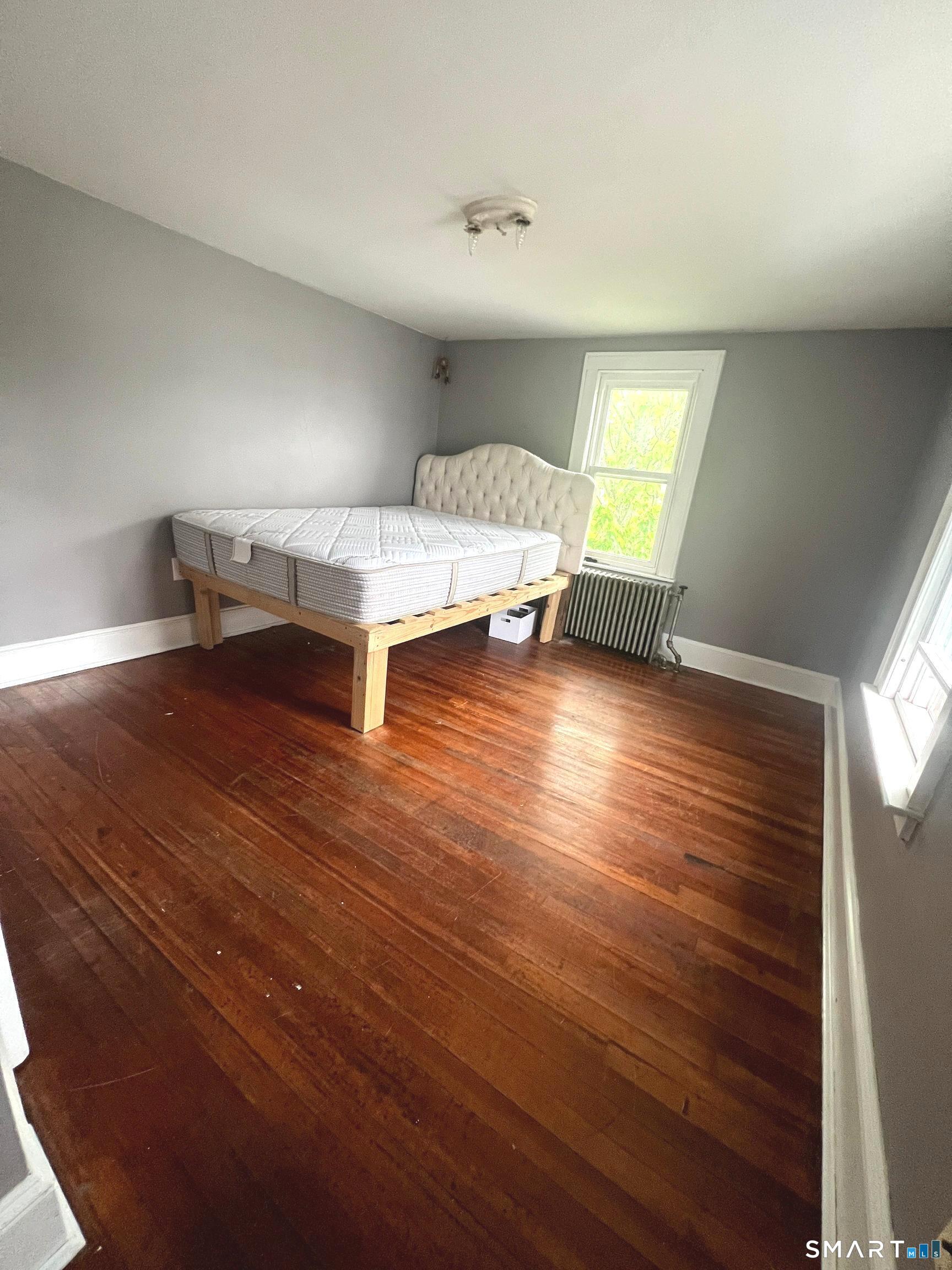 24 St Johns Street Middletown, CT 06457 - Photo 16 of 18