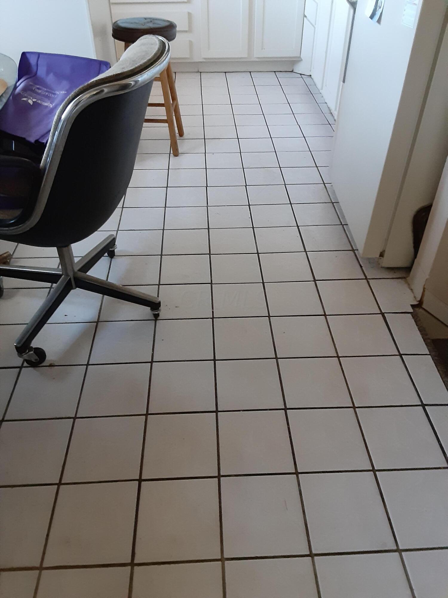 1811 Penfield Road Columbus, OH 43227 - Photo 6 of 8 Ceramic tile floor in the kitchen.
