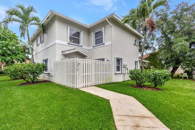 $4,999 | 13814 Yarmouth Drive, Wellington, FL 33414