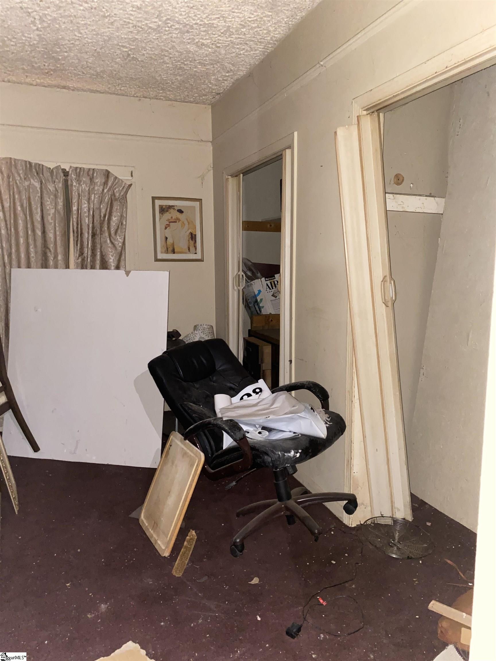 409 Easley Bridge Road Greenville, SC 29611 - Photo 13 of 28