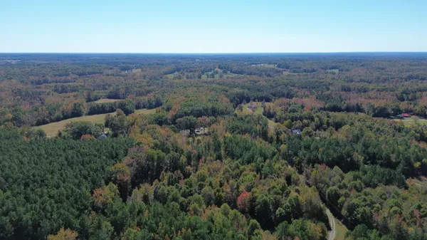 $564,000 | 8100 Stage Coach Road, Nathalie, VA 24577