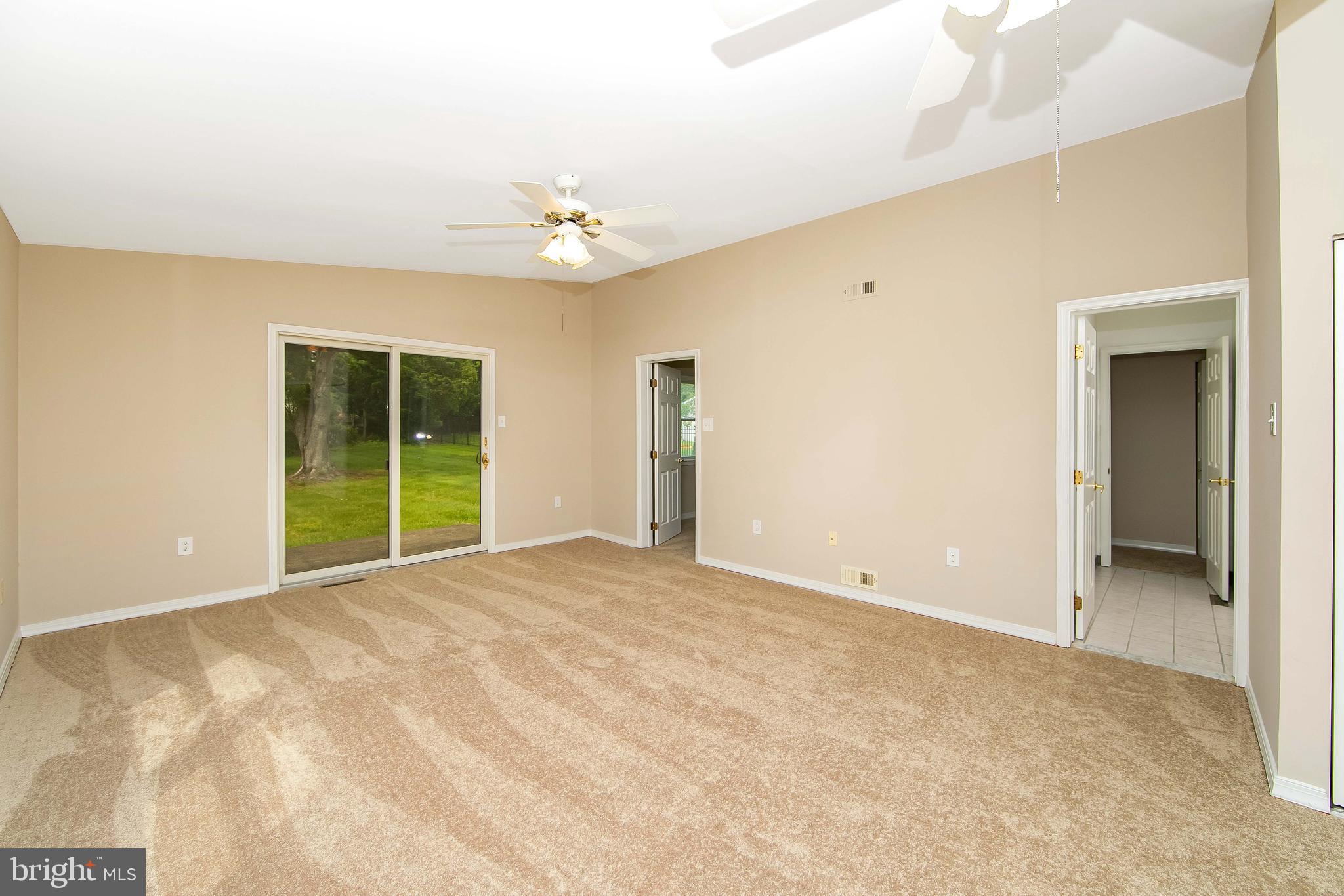 681 Dutton Circle Springfield, PA 19064 - Photo 17 of 45 a view of an empty room with a window