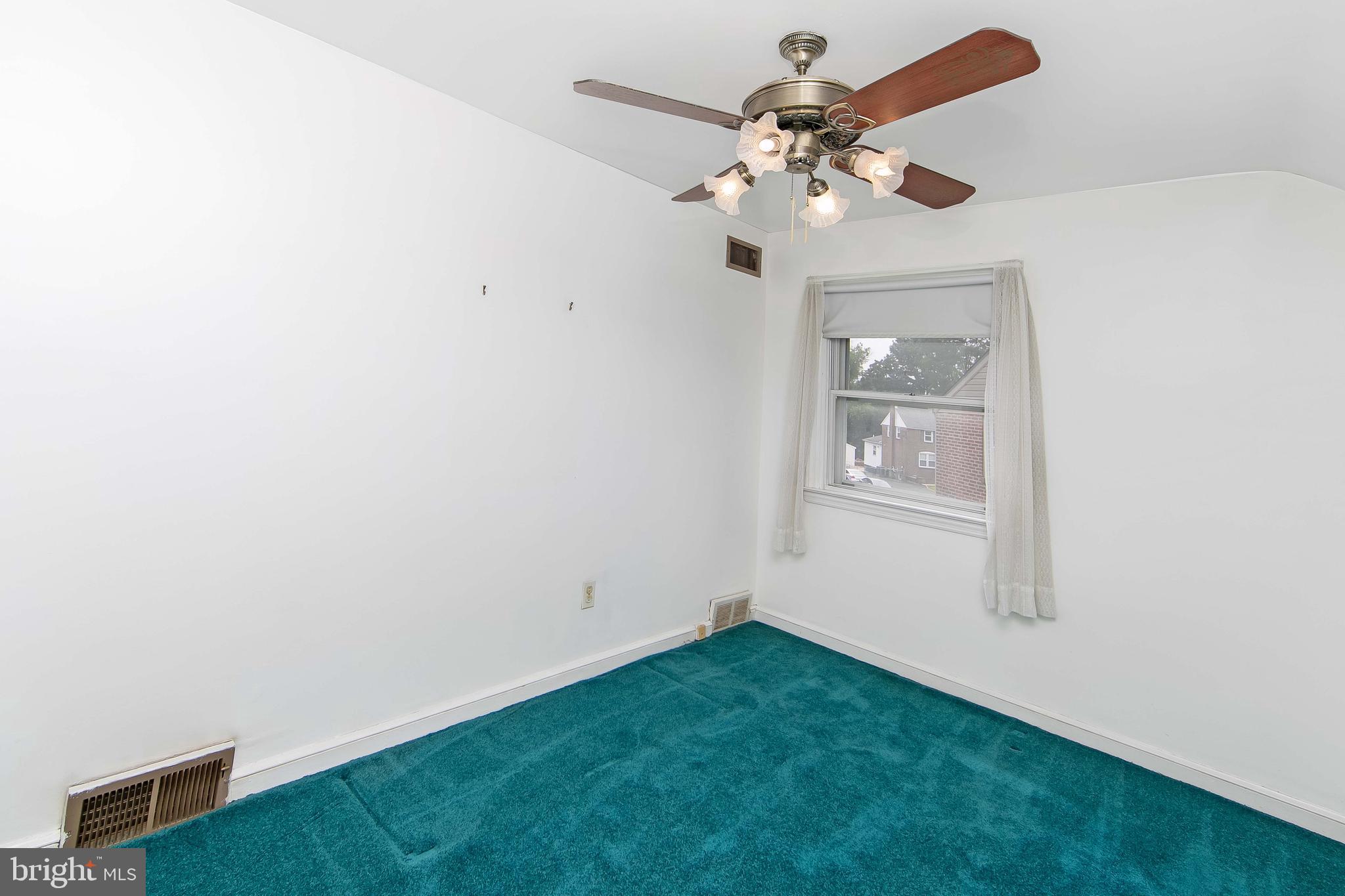 681 Dutton Circle Springfield, PA 19064 - Photo 29 of 45 a view of a livingroom with a chandelier fan