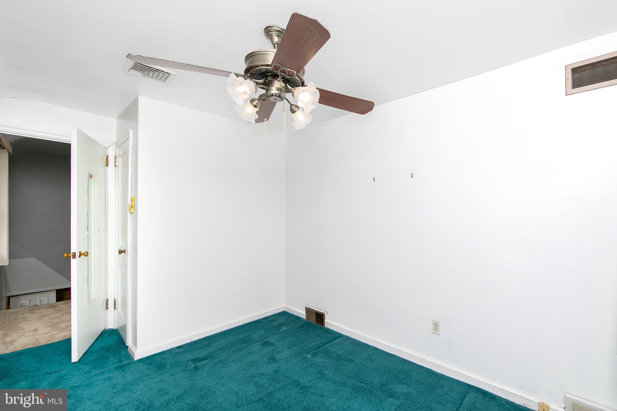 681 Dutton Circle Springfield, PA 19064 - Photo 30 of 45 a view of a room with a window and hardwood floor