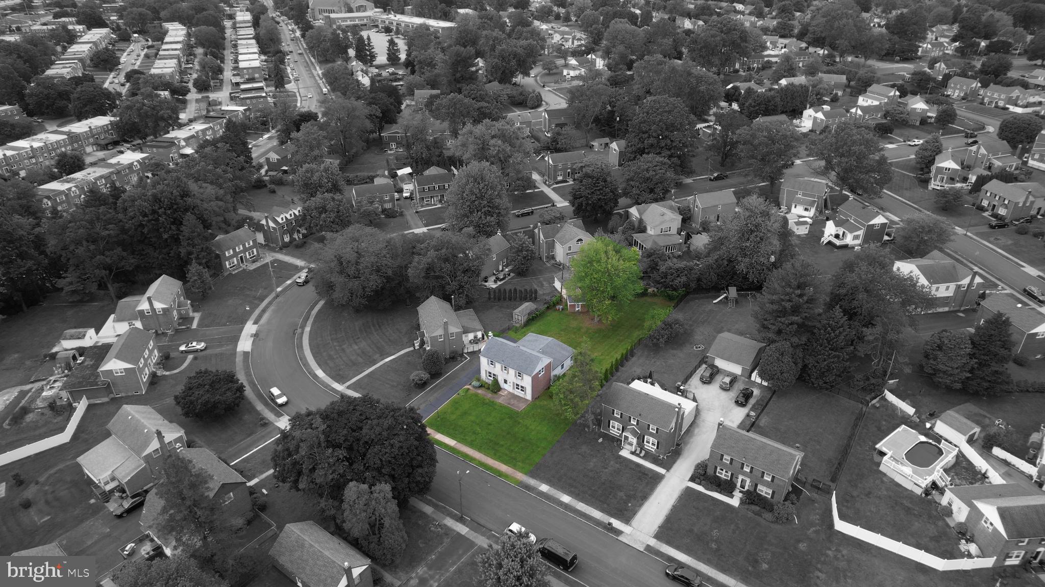 681 Dutton Circle Springfield, PA 19064 - Photo 4 of 45 an aerial view of a highlighted house