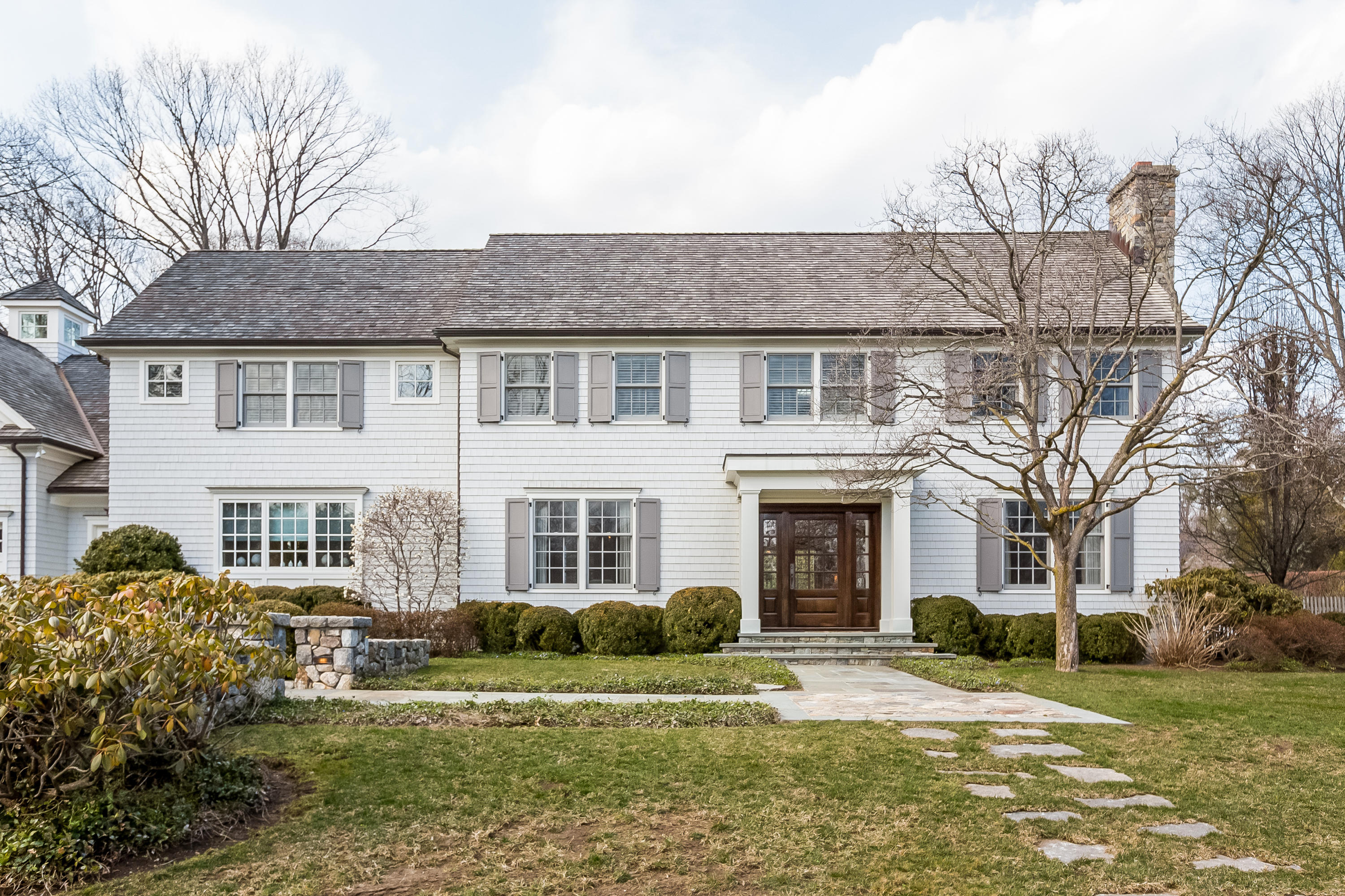 6 Davis Lane Darien, CT 06820 - Photo 2 of 49 front view of a house with a yard