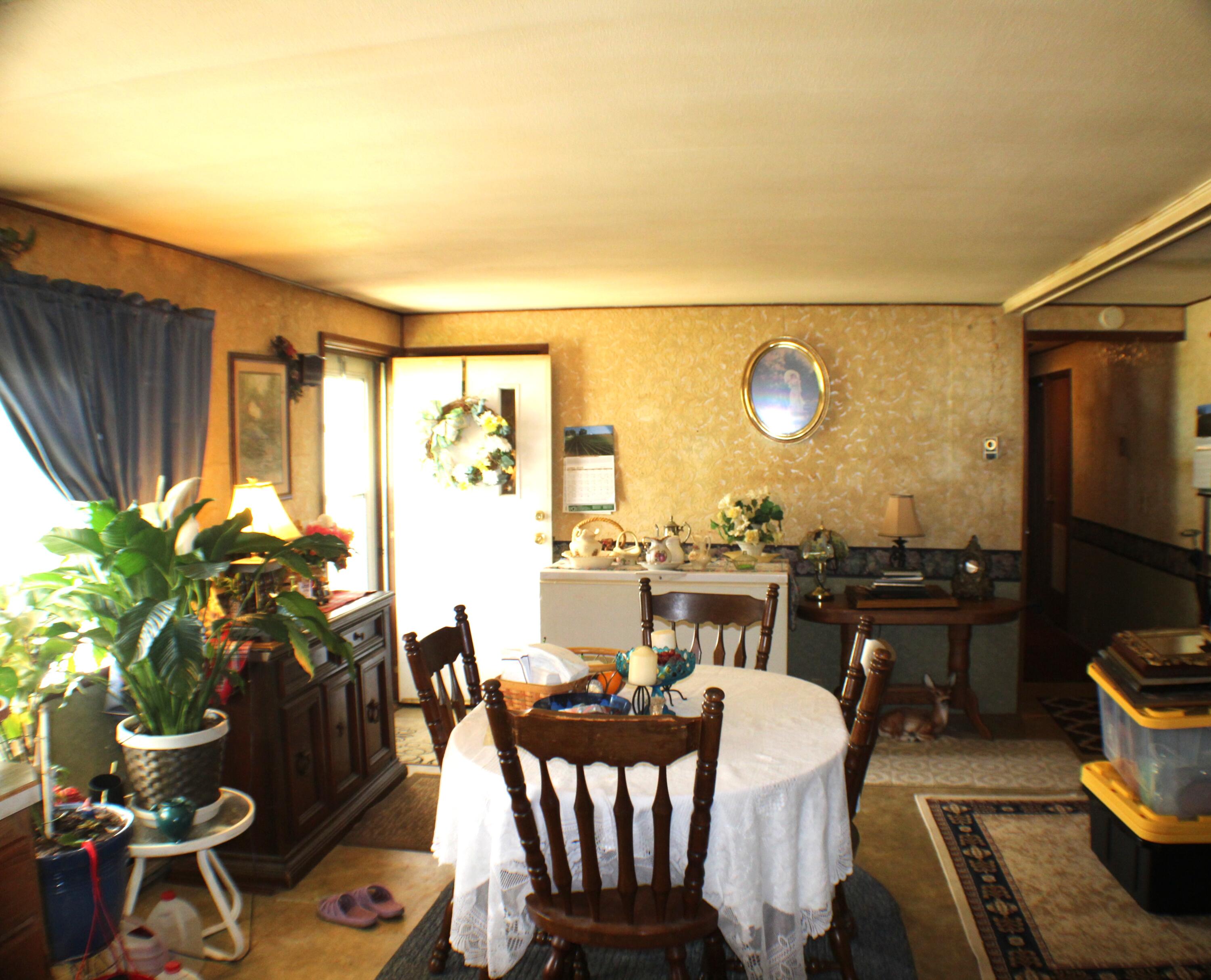 6459 Huntersville Road Marlinton, WV 24954 - Photo 17 of 31 Gallery Image 17