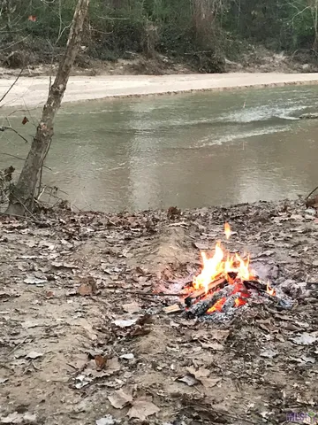 $169,900 | 7800 Tunica Trace, St. Francisville, LA 70775