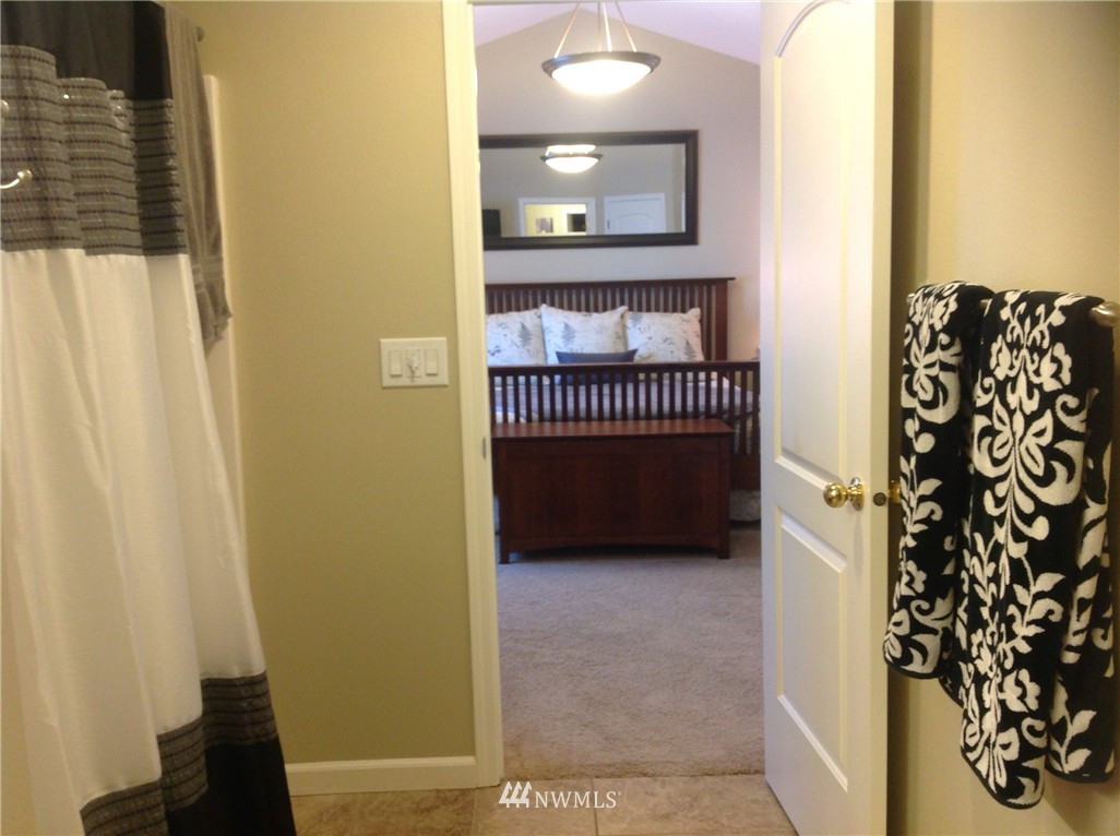 9617 Meadow Road Southwest Lakewood, WA 98499 - Photo 6 of 9 Gallery Image 6