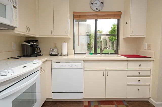 $4,000 | 67821 North Portales Drive, Unit 251, Cathedral City, CA 92234