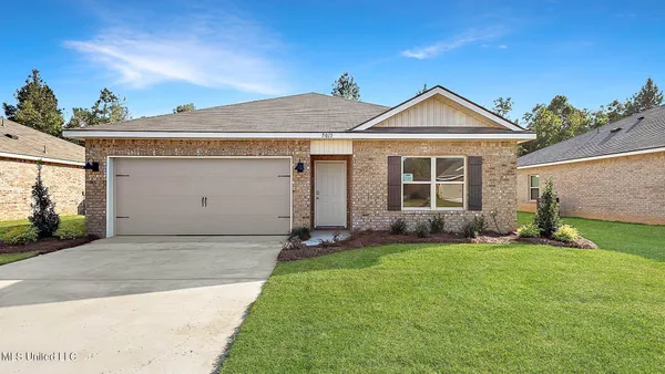 $229,900 | 5009 Fox Glen Drive, Jackson, MS 39212