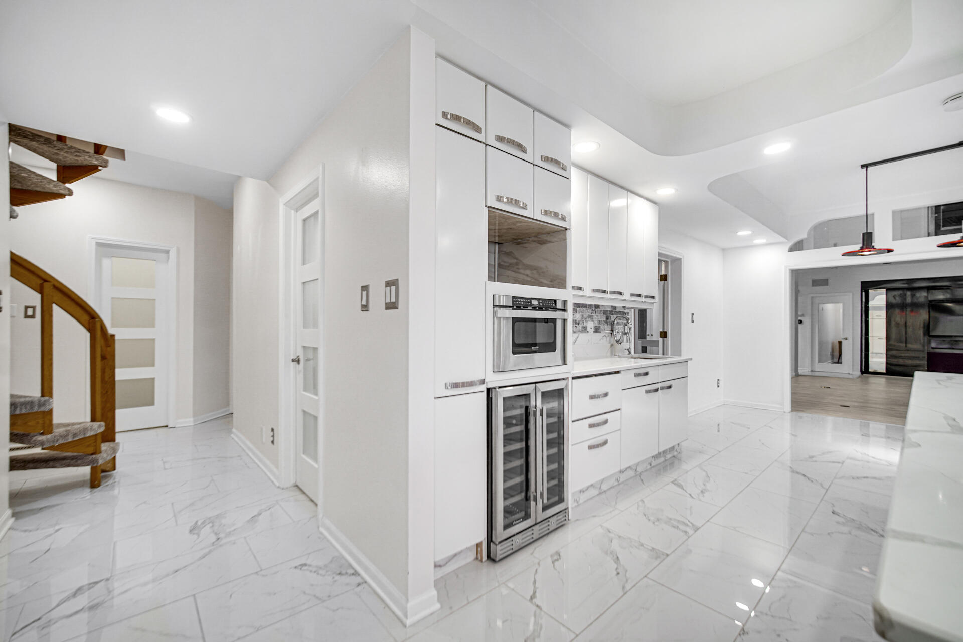 1141 Portmarnock Court Dyer, IN 46311 - Photo 14 of 63 1920x1280