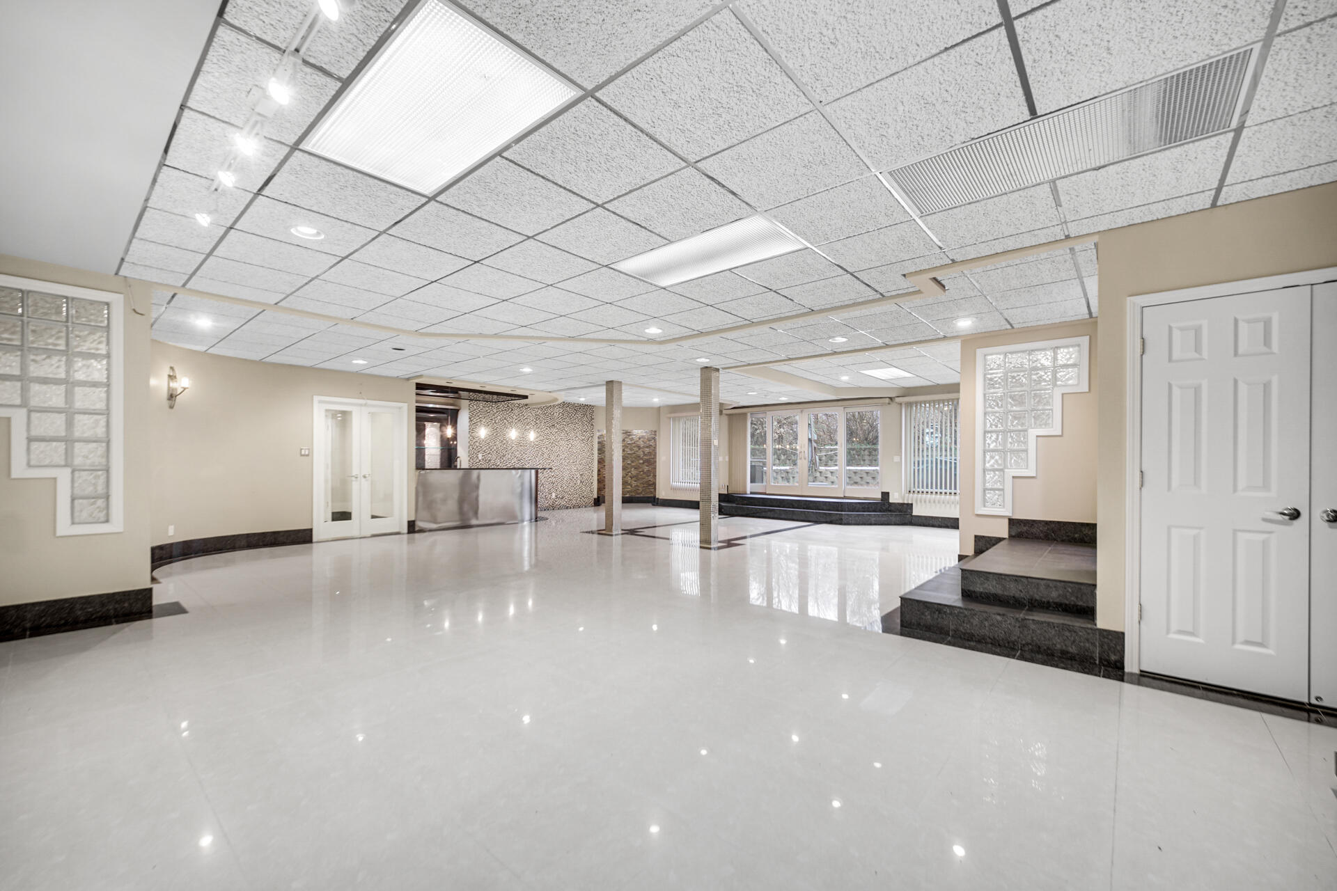 1141 Portmarnock Court Dyer, IN 46311 - Photo 48 of 63 1920x1280