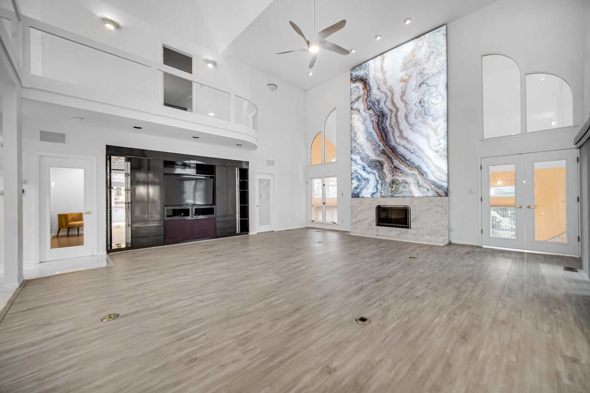 1141 Portmarnock Court Dyer, IN 46311 - Photo 5 of 63 1920x1280