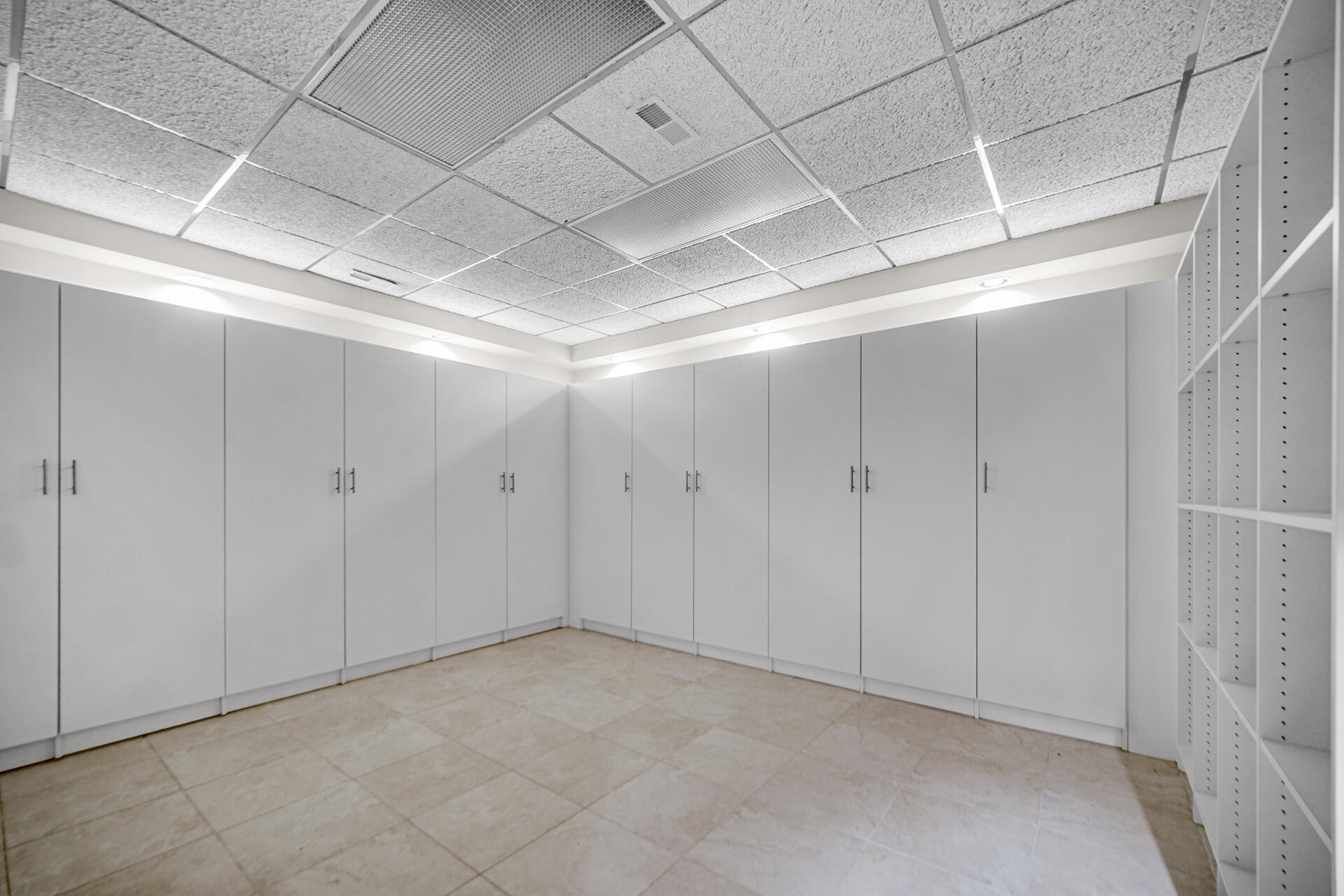 1141 Portmarnock Court Dyer, IN 46311 - Photo 51 of 63 1920x1280