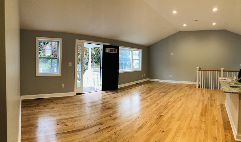 464 Tecumseh Street Fall River, MA 02721 - Photo 4 of 24 Gallery Image 4