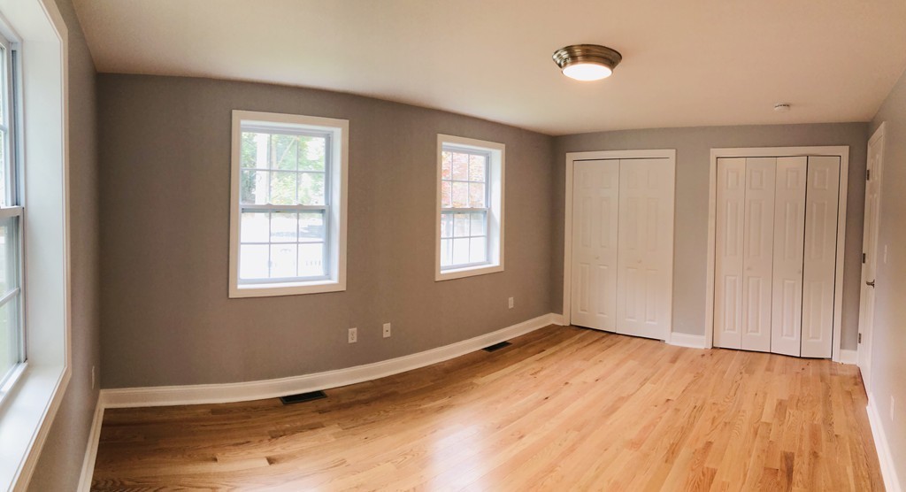 464 Tecumseh Street Fall River, MA 02721 - Photo 6 of 24 Gallery Image 6