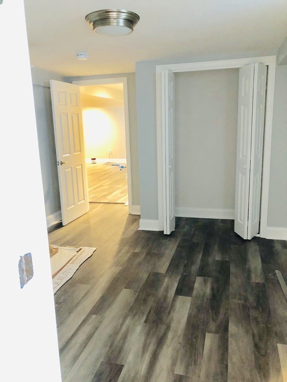464 Tecumseh Street Fall River, MA 02721 - Photo 9 of 24 Gallery Image 9