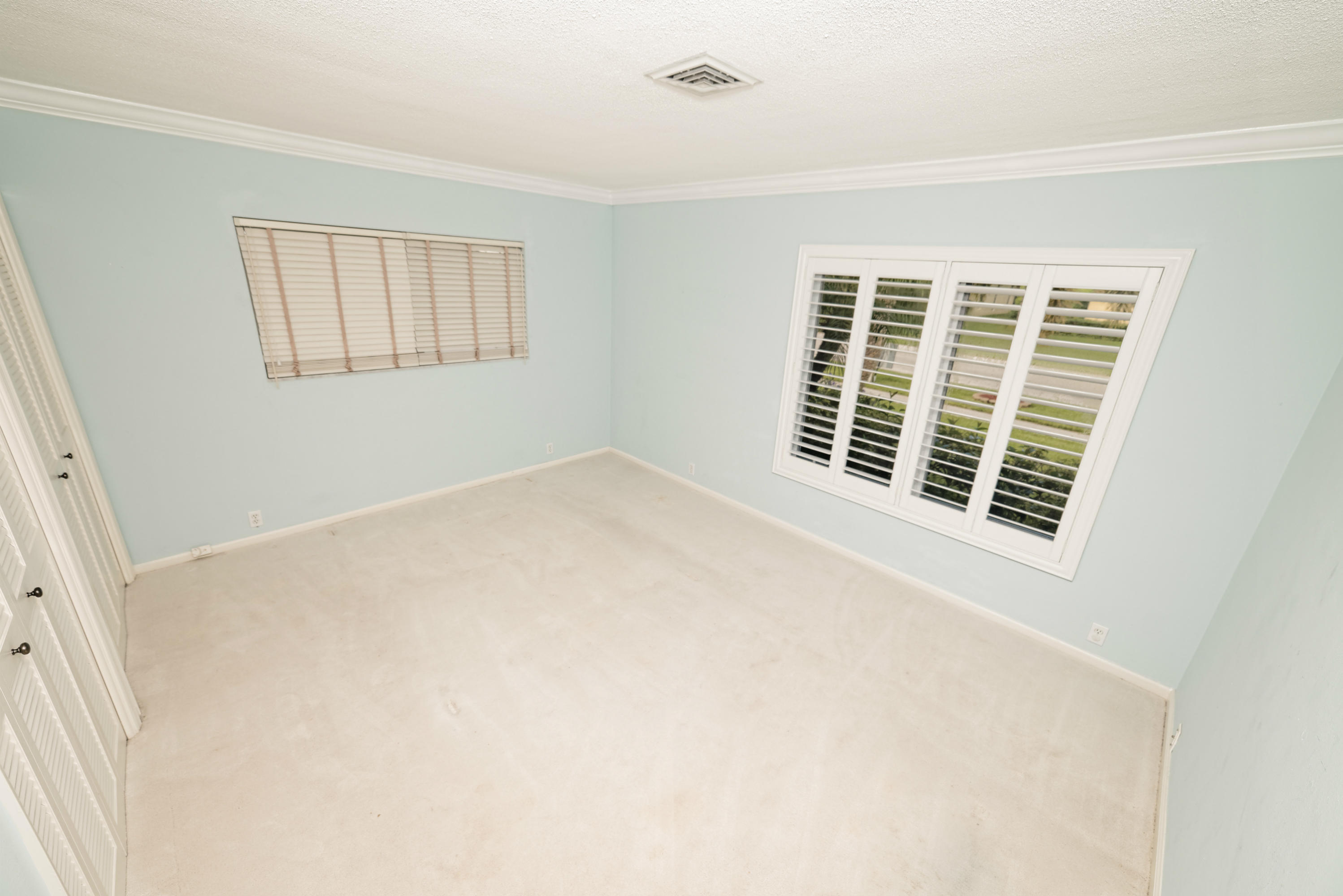 1266 Walnut Terrace Boca Raton, FL 33486 - Photo 30 of 44 Bedroom 1 up