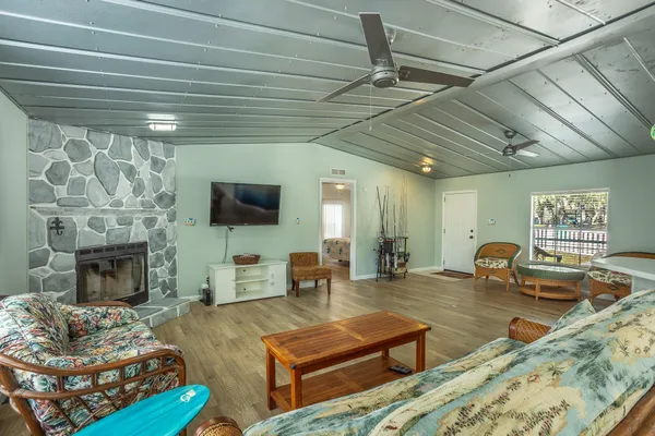 $325,000 | 657 Pine Street, Alligator Point, FL 32346